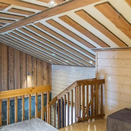 Tatil Evi Sleeps 8 *