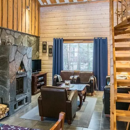 Sleeps 8
