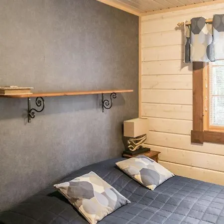 Sleeps 8 Tatil Evi Sirkka